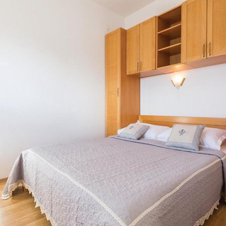 1 Bedroom Stunning Apartment In Μακάρσκα Εξωτερικό φωτογραφία