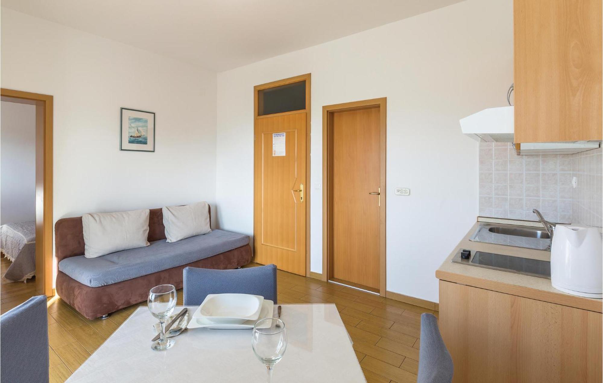 1 Bedroom Stunning Apartment In Μακάρσκα Εξωτερικό φωτογραφία